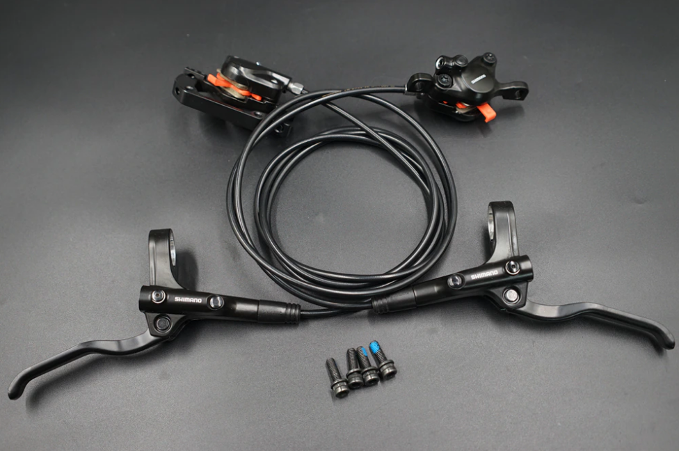 Тормоза Shimano mt200 НОВЫЕ комплект