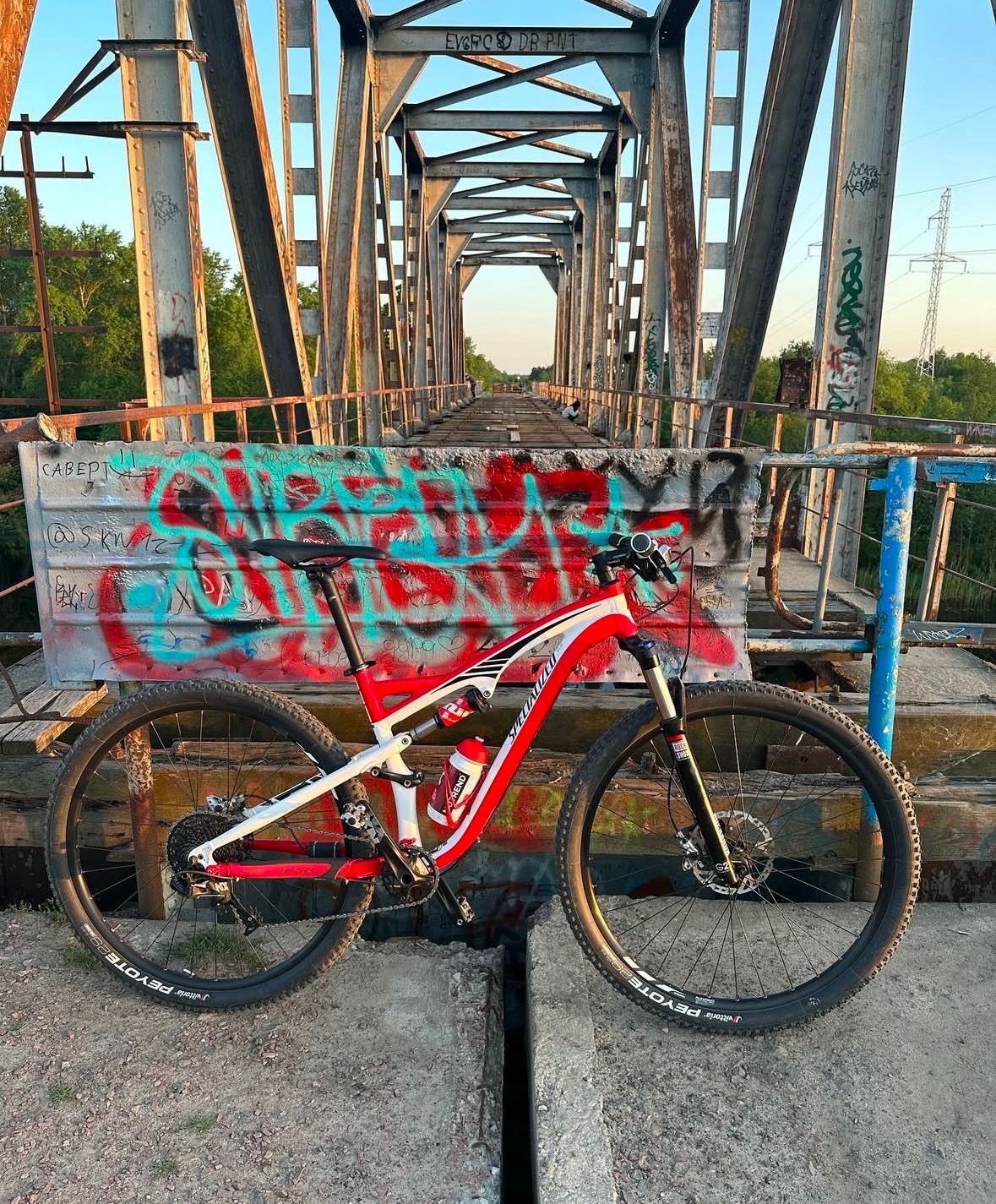 Рама Specialized