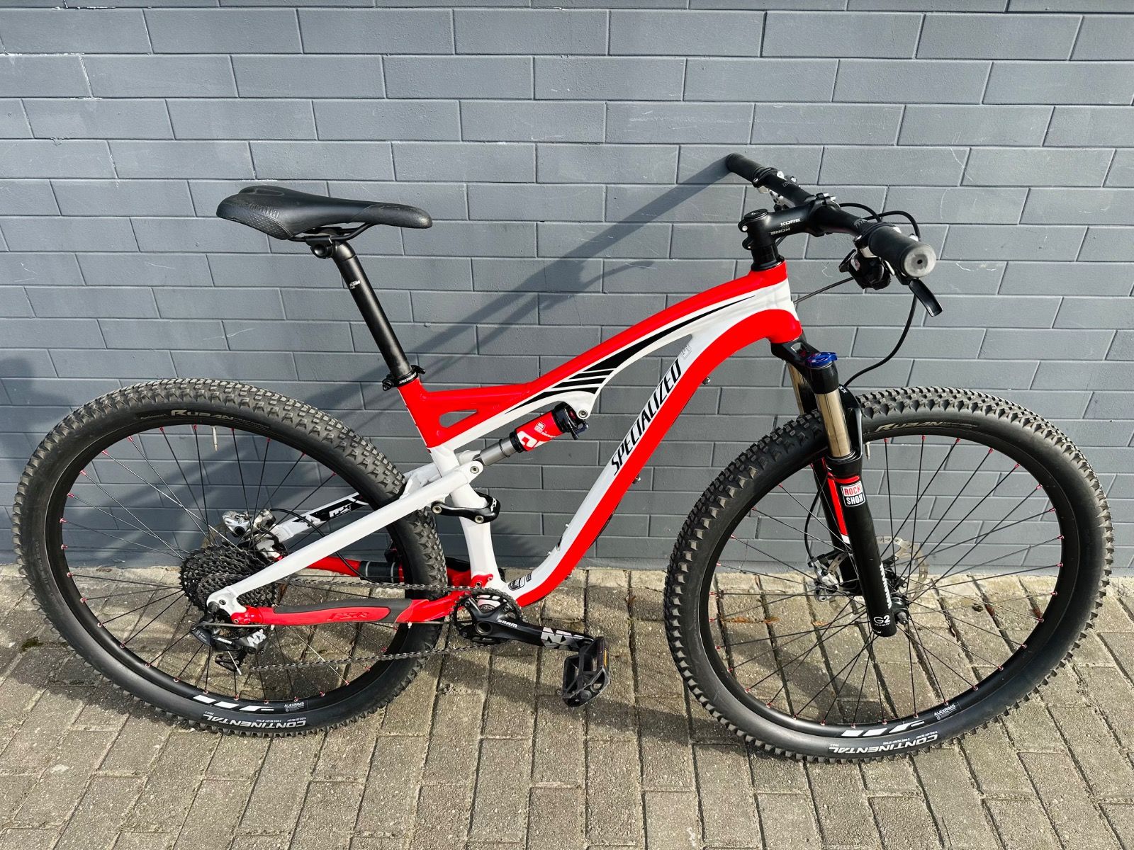 Specialized двух подвес 29