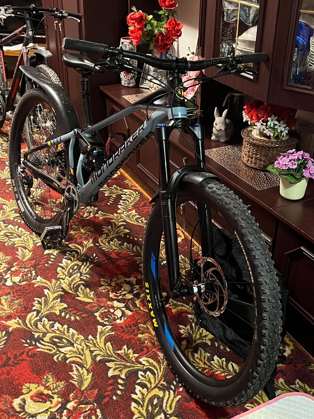 29/27.5 Fox 36 ,160mm ,grip2 ,performance elite 2022