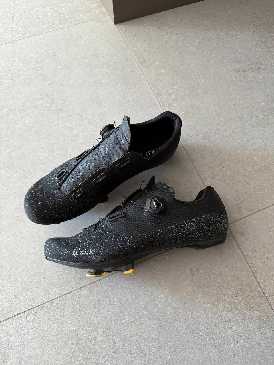 Fizik Tempo Overcure R4 (45.5EU)