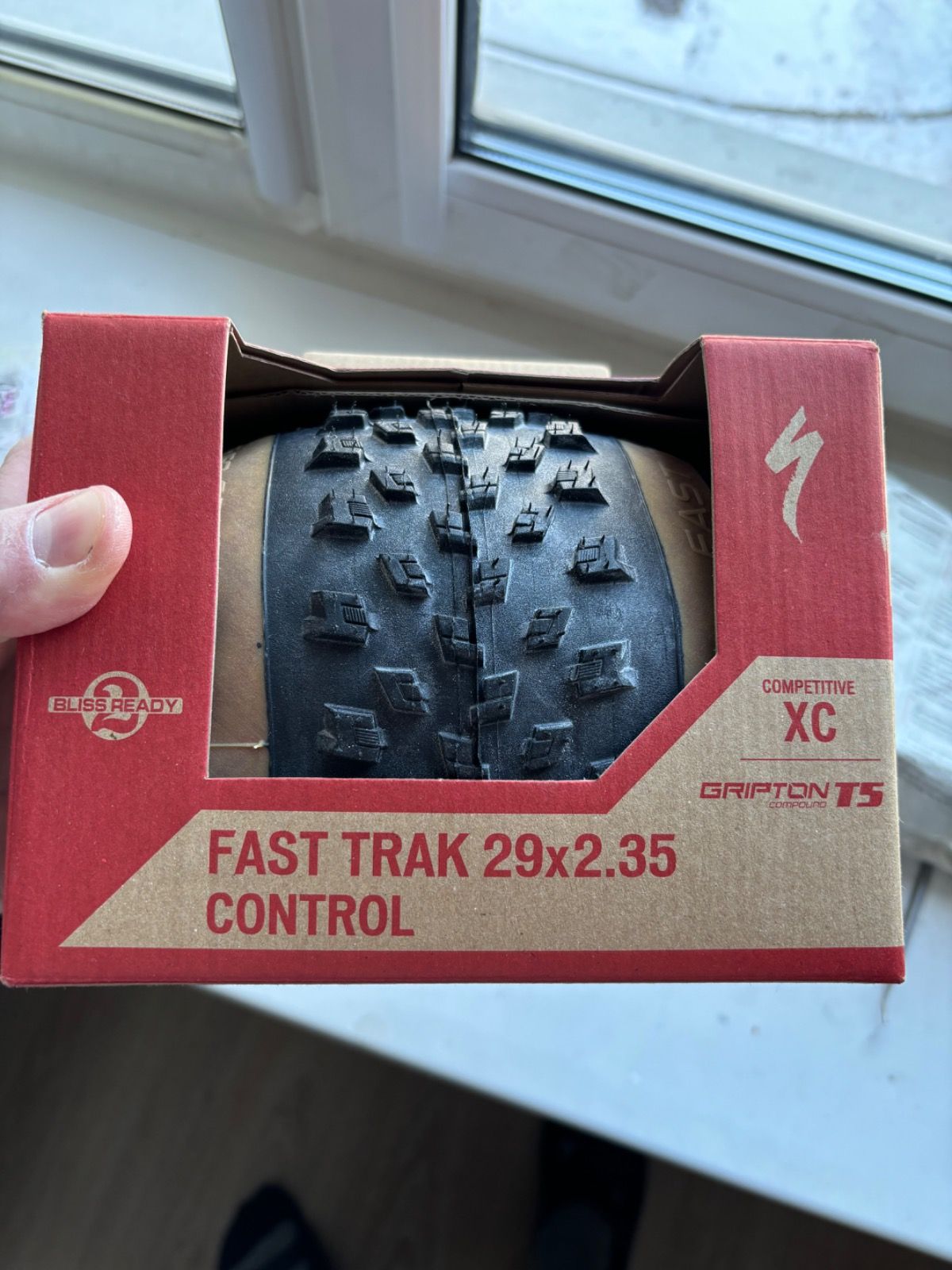 Specialized Fast Trak Control T5 29х2,35