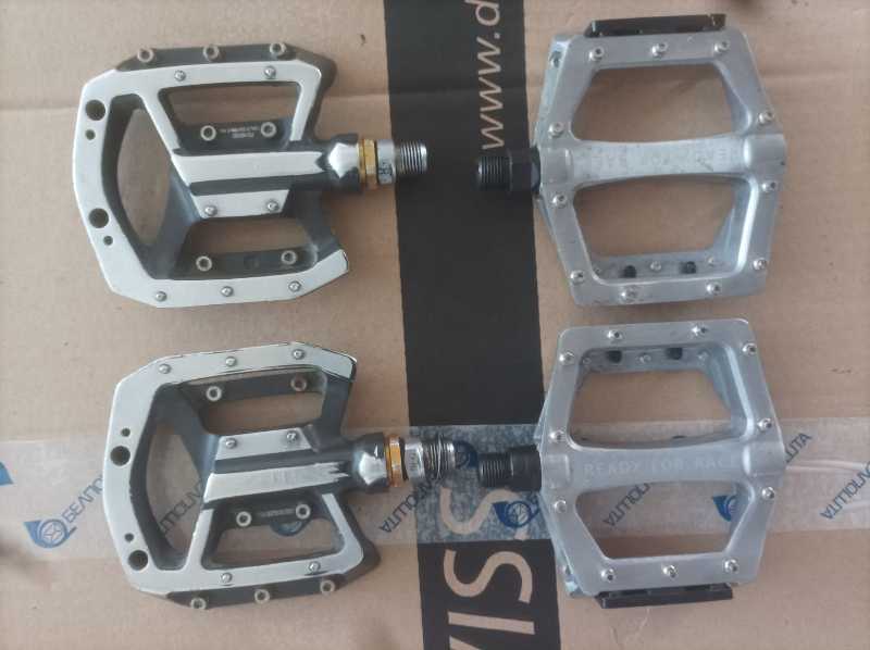 кассеты, втулки педали.