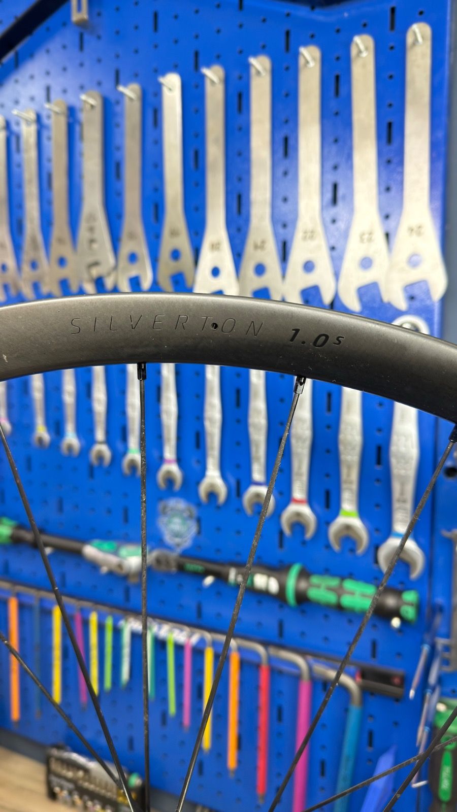 Syncros Silverton 1.0s Carbon wheels