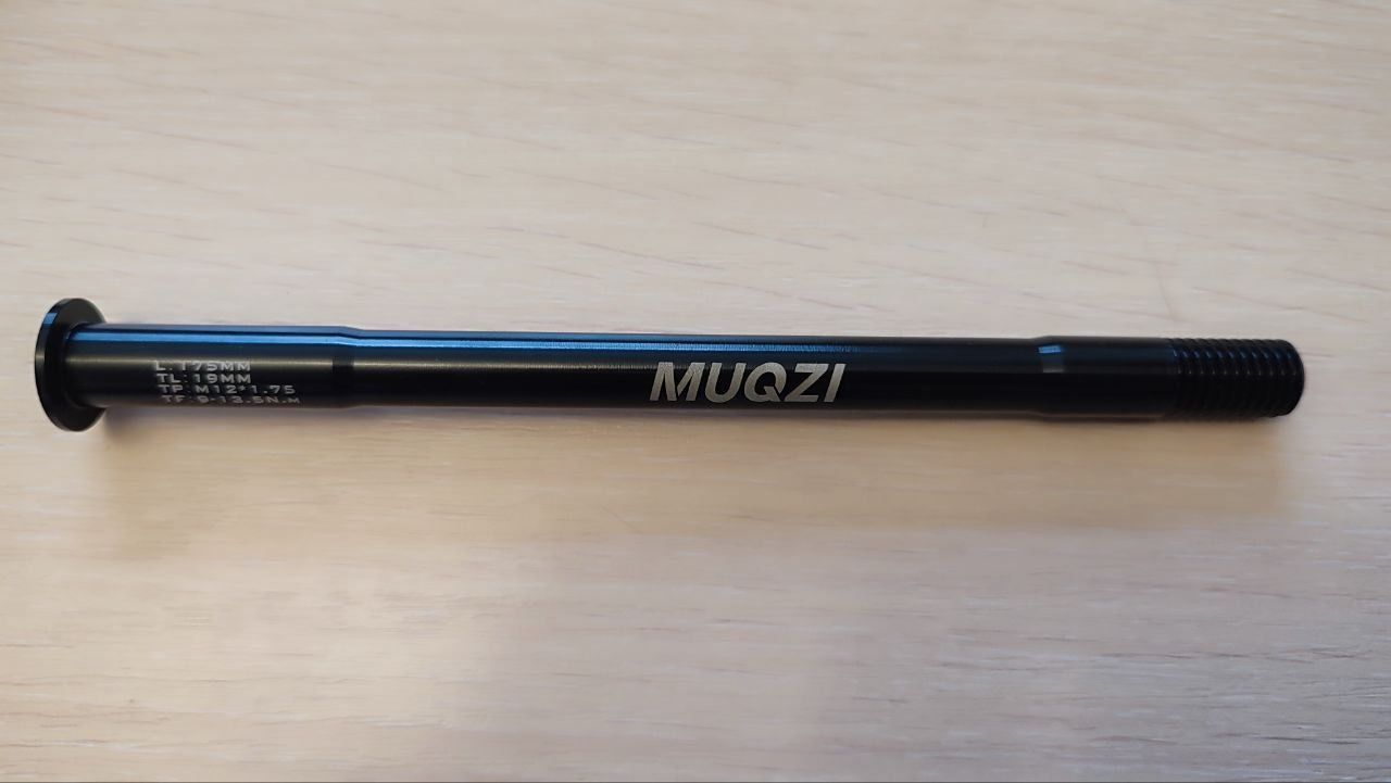 Ось Muqzi 12мм