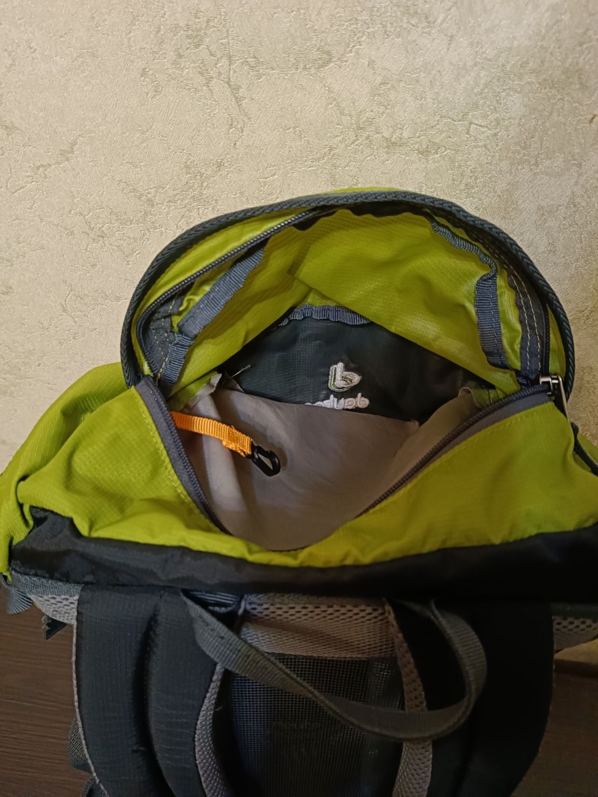 Туристический рюкзак Deuter AC Zero 25