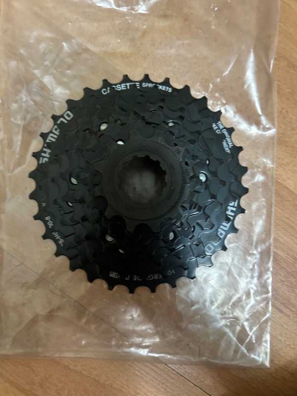 Кассета 8скоростей shimano (NEW)