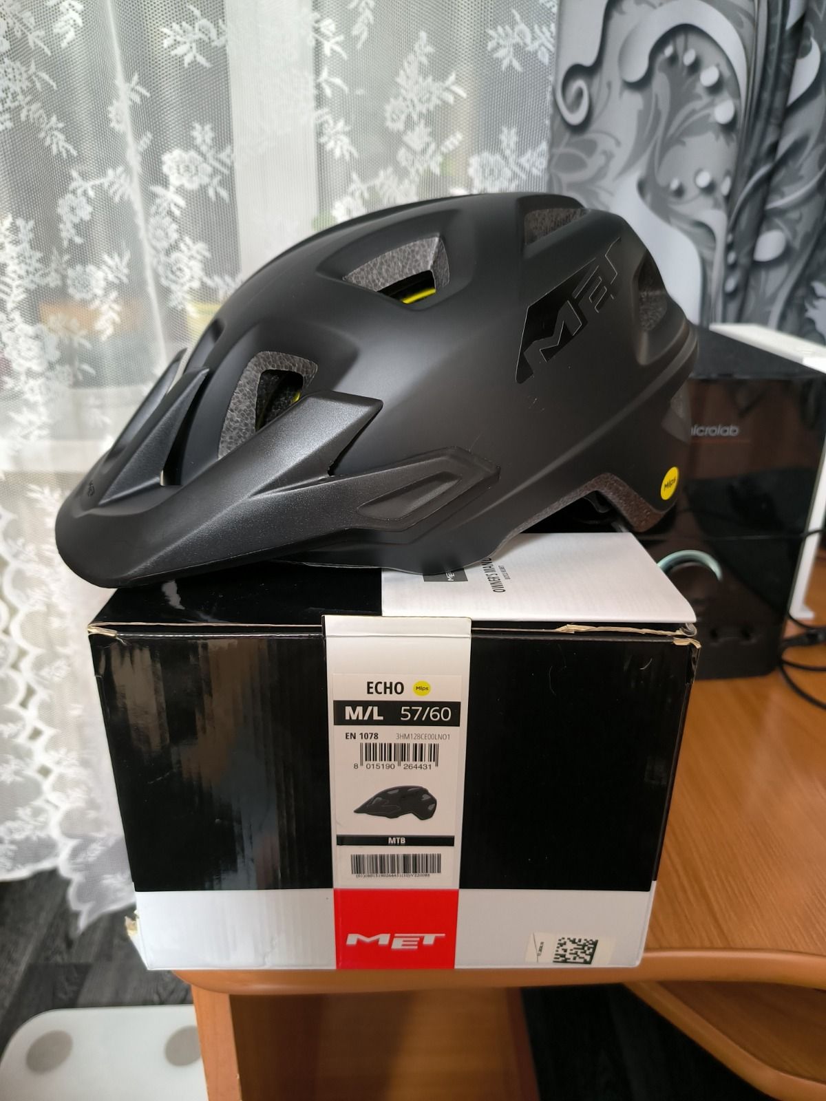 Велошлем Met Echo Mips.