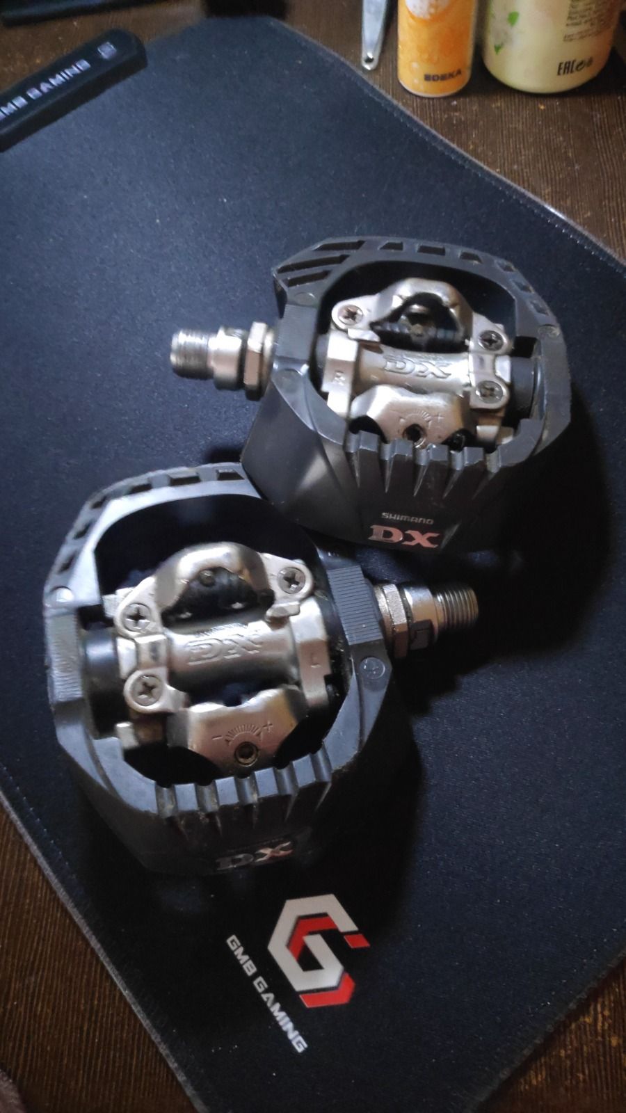 Педали контактные Shimano PD-M647