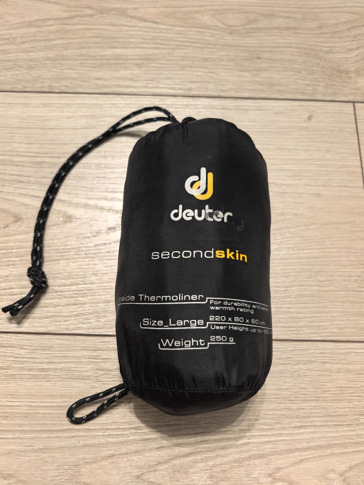 Deuter second skin - вкладыш в спальник.