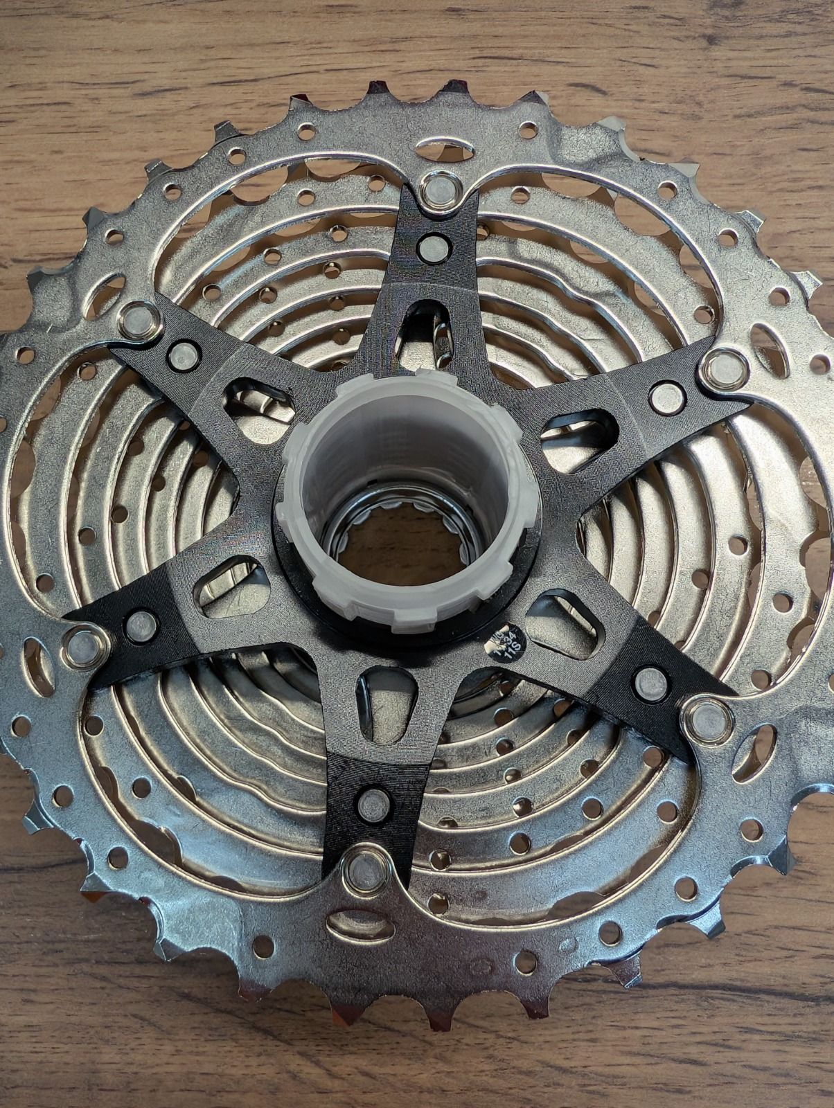 Кассета Shimano CS-HG700 11 скоростей 11-34T