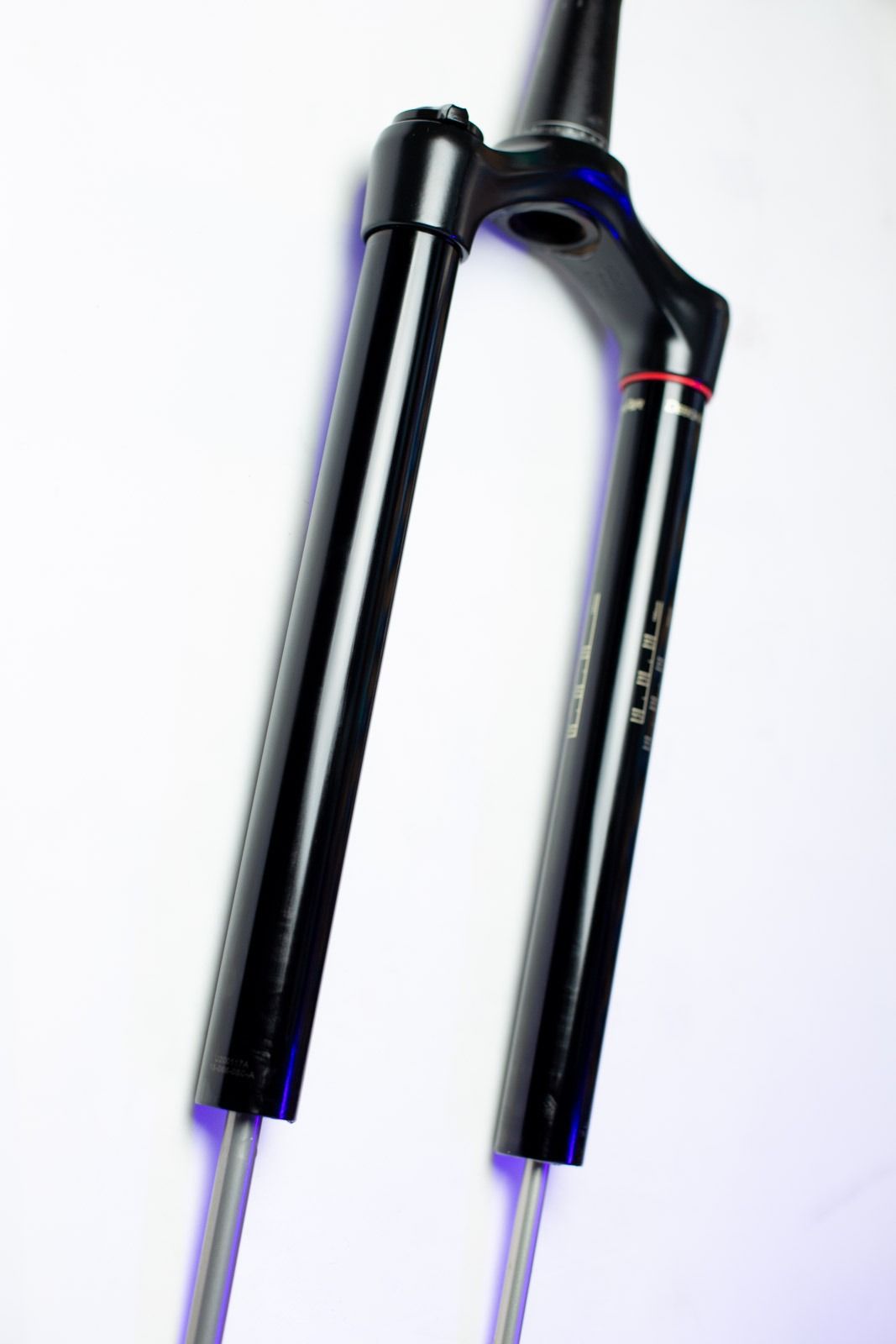 Продана _ Вилка RockShox Yari 29