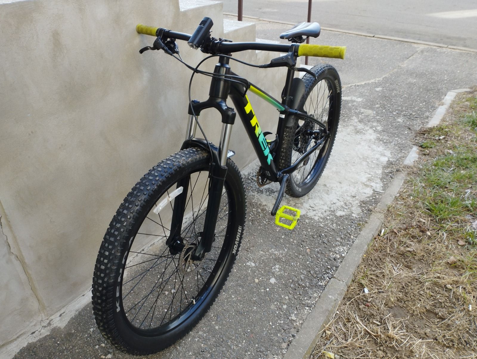 Велосипед Trek Roscoe 6