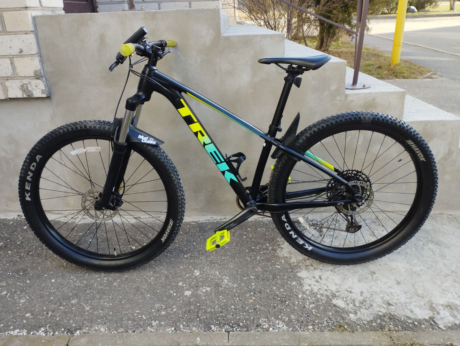 Велосипед Trek Roscoe 6
