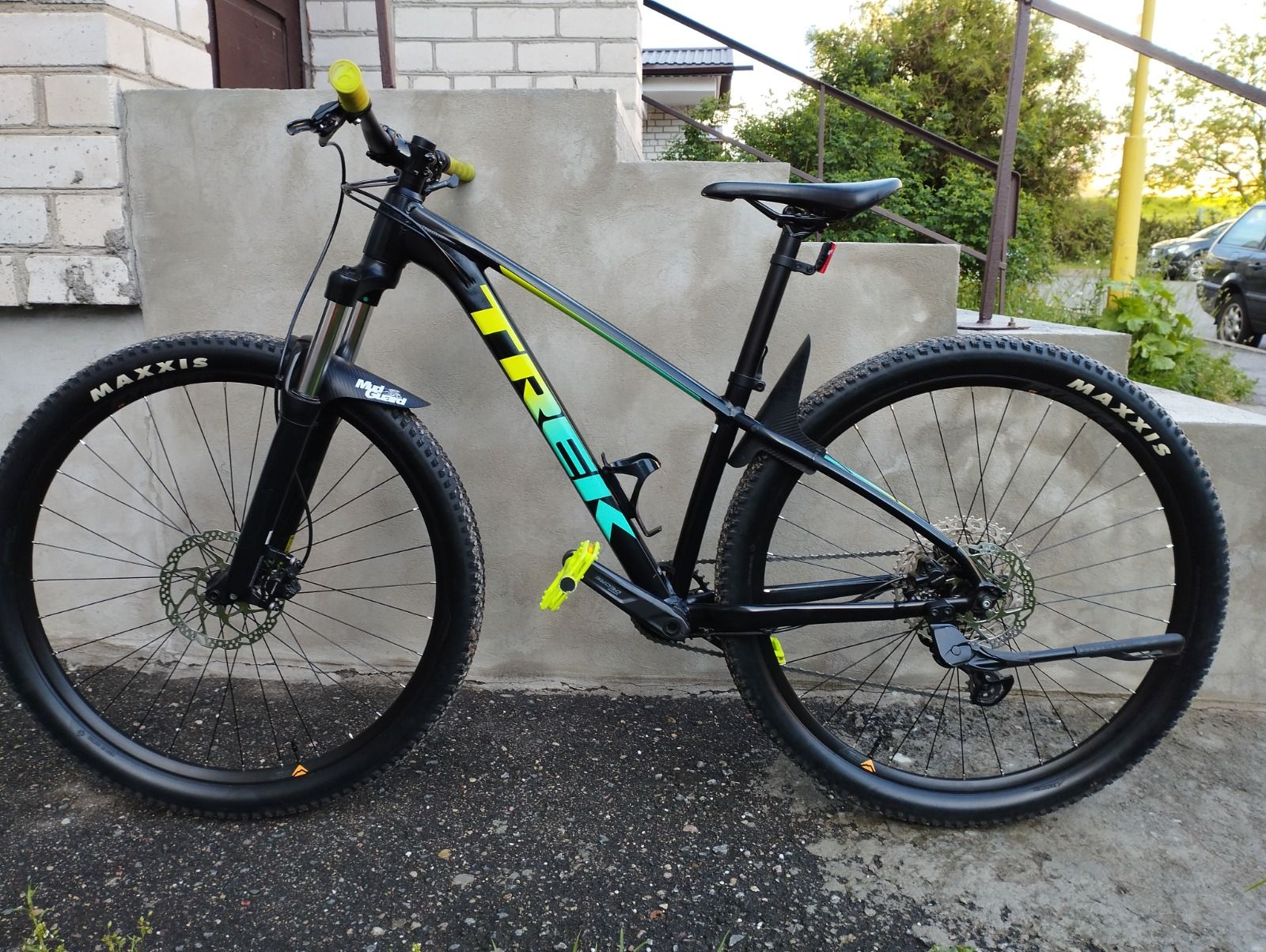 Велосипед Trek Roscoe 6