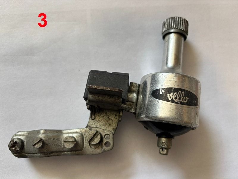 3 динамо - по 20р. за 1шт. 1 фару - 20р Отправлю европочтой за счет покупателя. Оптом - за 55р.