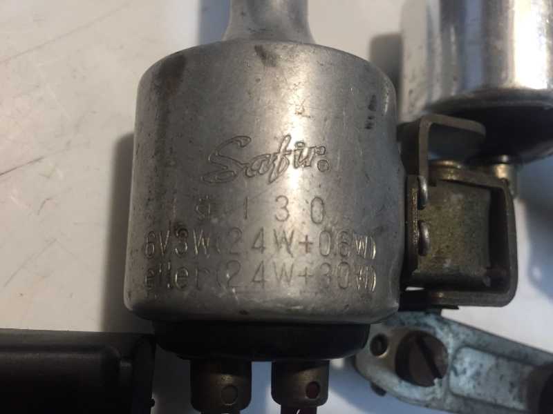 3 динамо - по 20р. за 1шт. 1 фару - 20р Отправлю европочтой за счет покупателя. Оптом - за 55р.