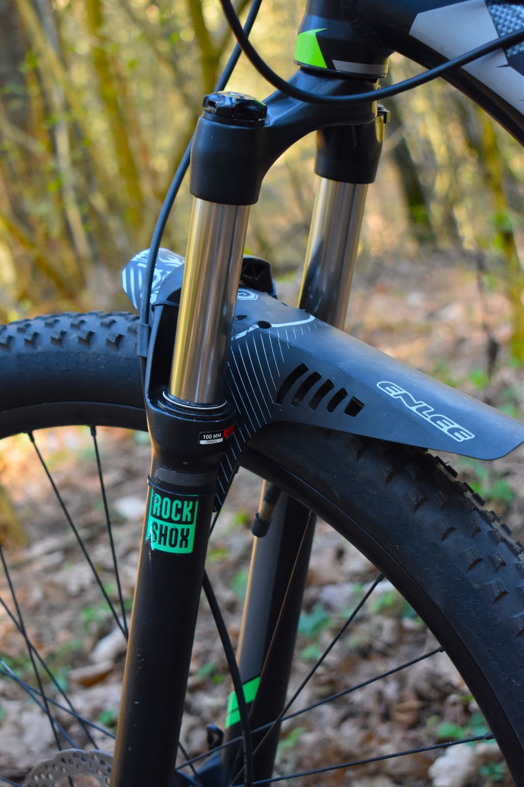 Format 1315 Shimano RockShox