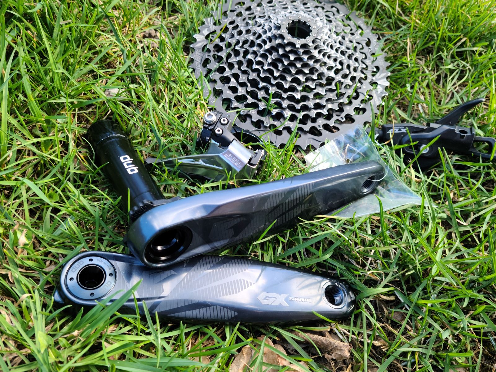 Система шатунов SRAM GX Eagle Boost DUB X-SYNC 2 Direct Mount, lunar  170мм НОВЫЯ !