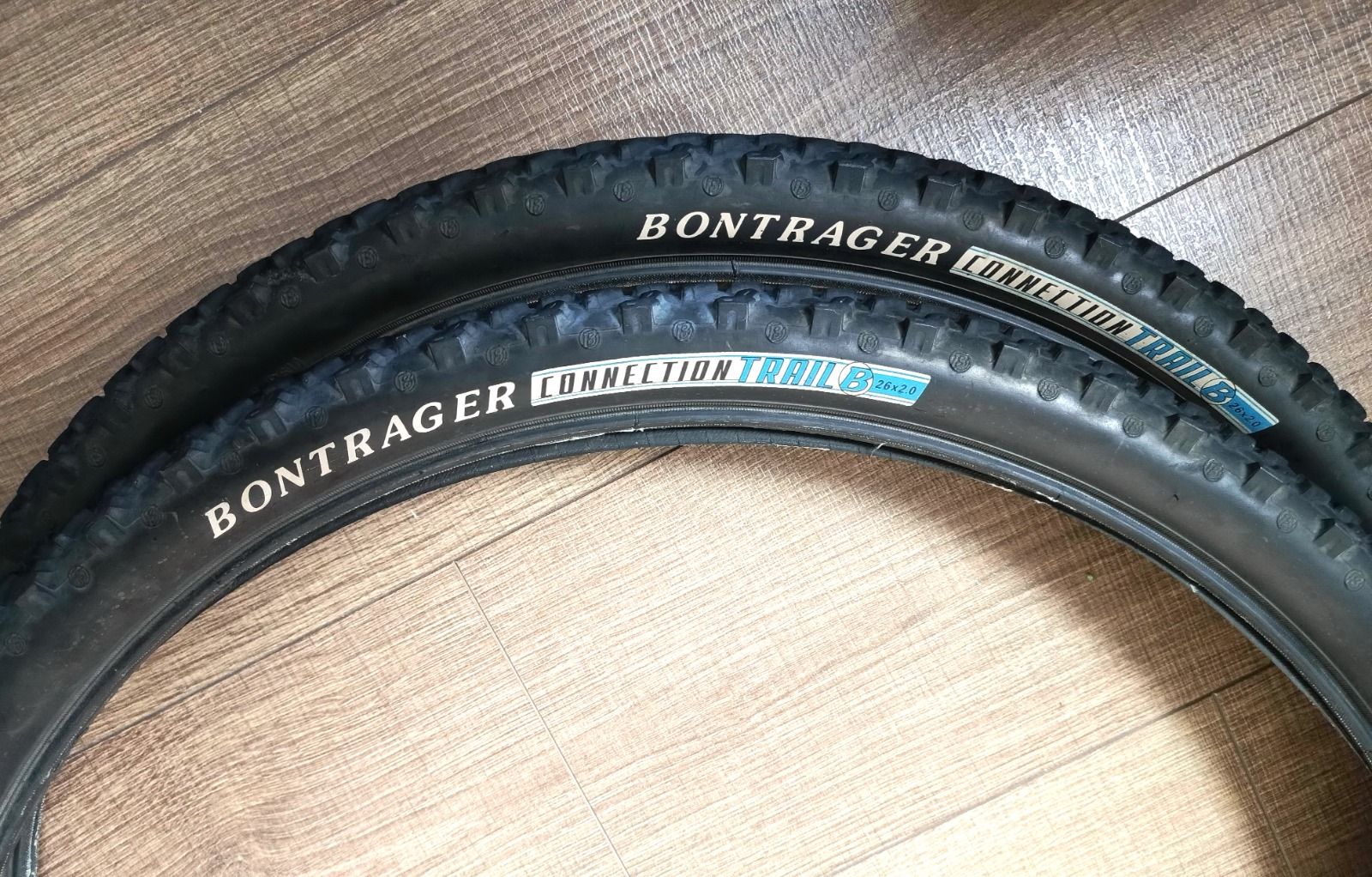 Покрышки Bontrager 26x2,0