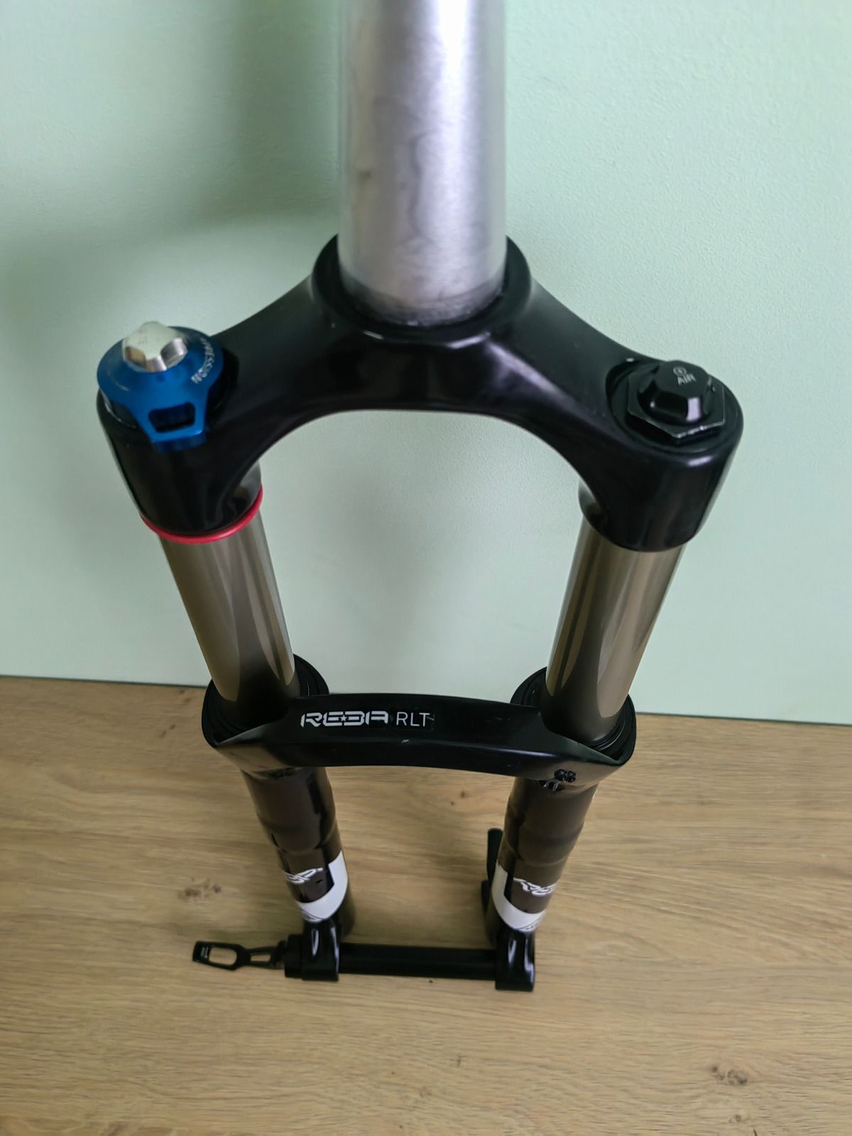 Вилка rockshox reba 29