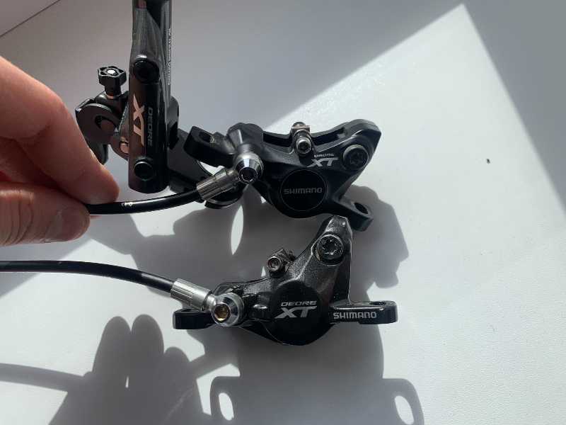 Комплект тормозов Shimano Deore XT
