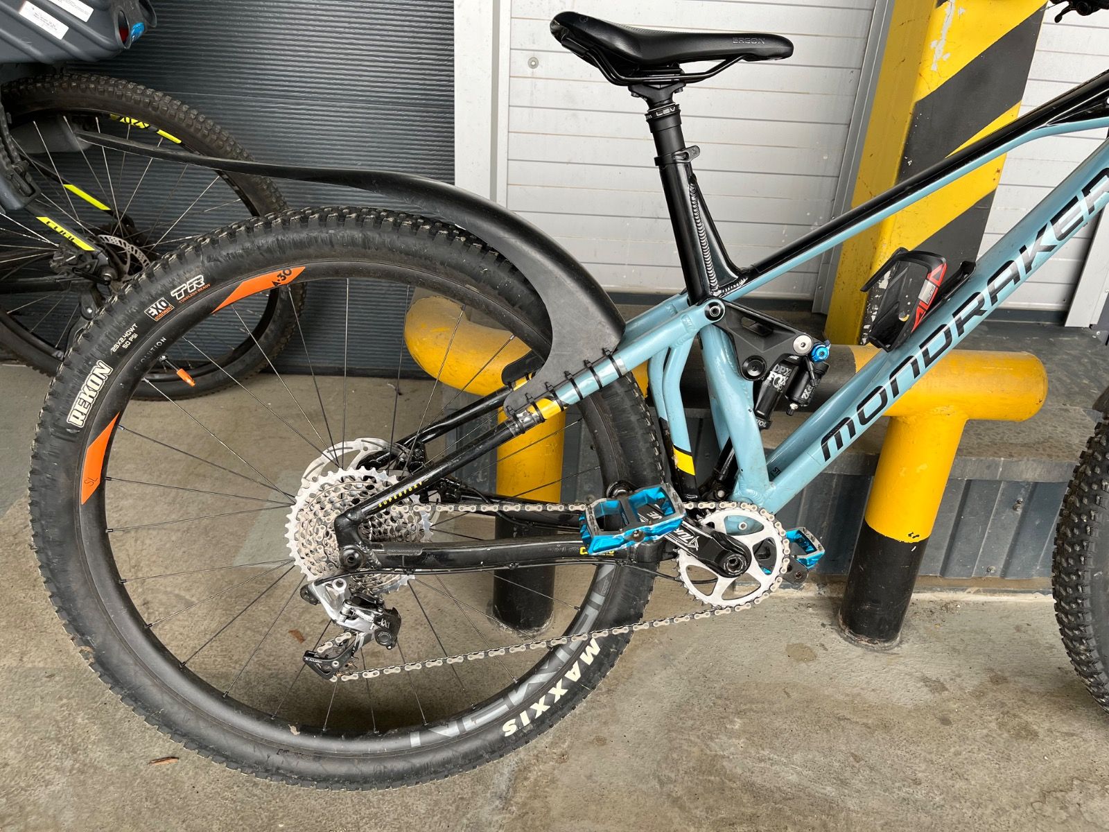 Велосипед Mondraker Superfoxy R 29L 2022 Custom +Допы