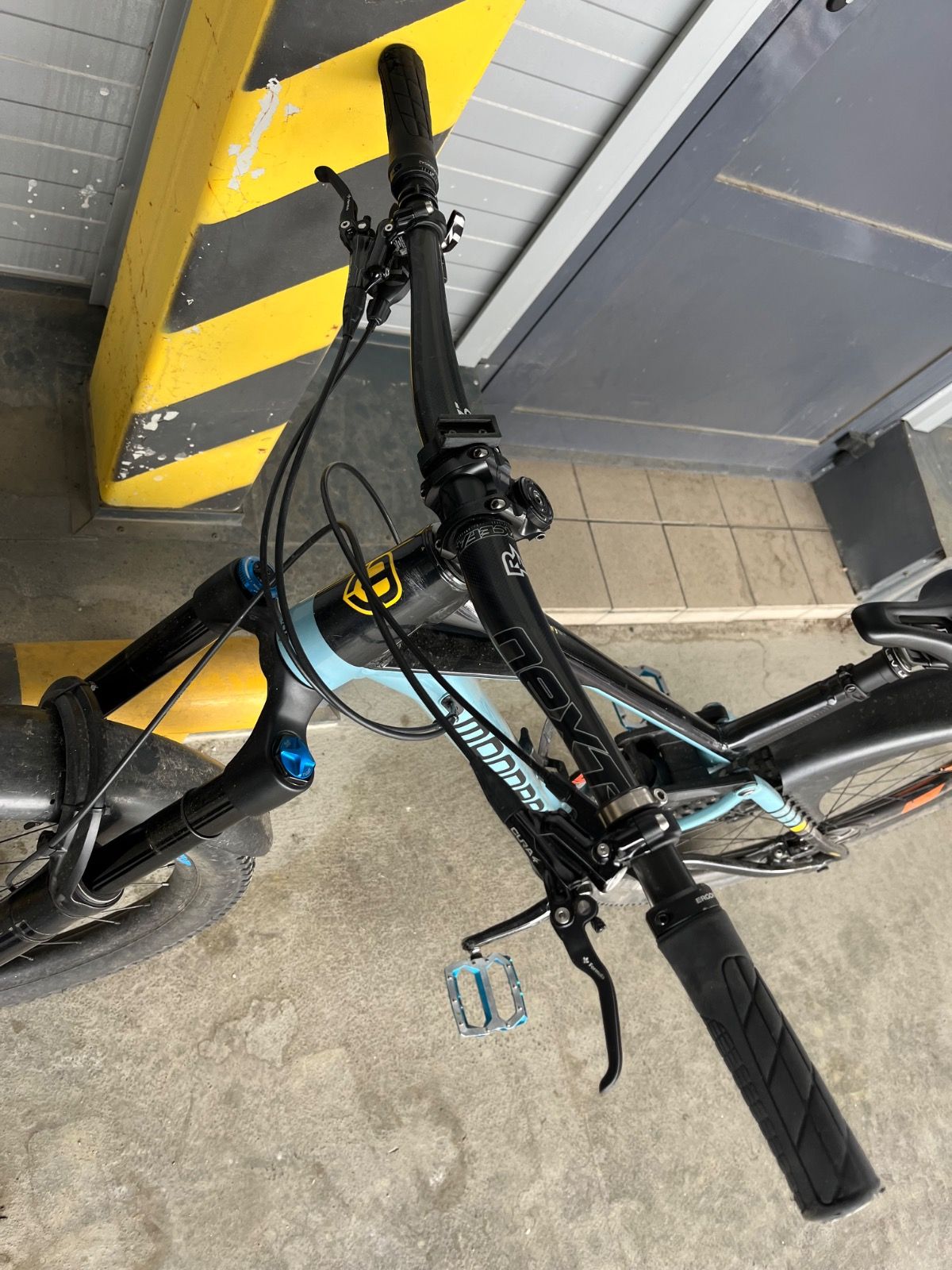 Велосипед Mondraker Superfoxy R 29L 2022 Custom +Допы