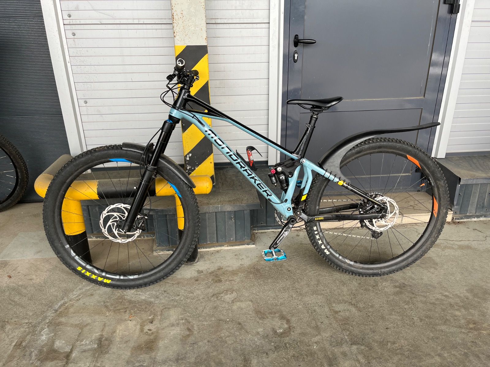 Велосипед Mondraker Superfoxy R 29L 2022 Custom +Допы