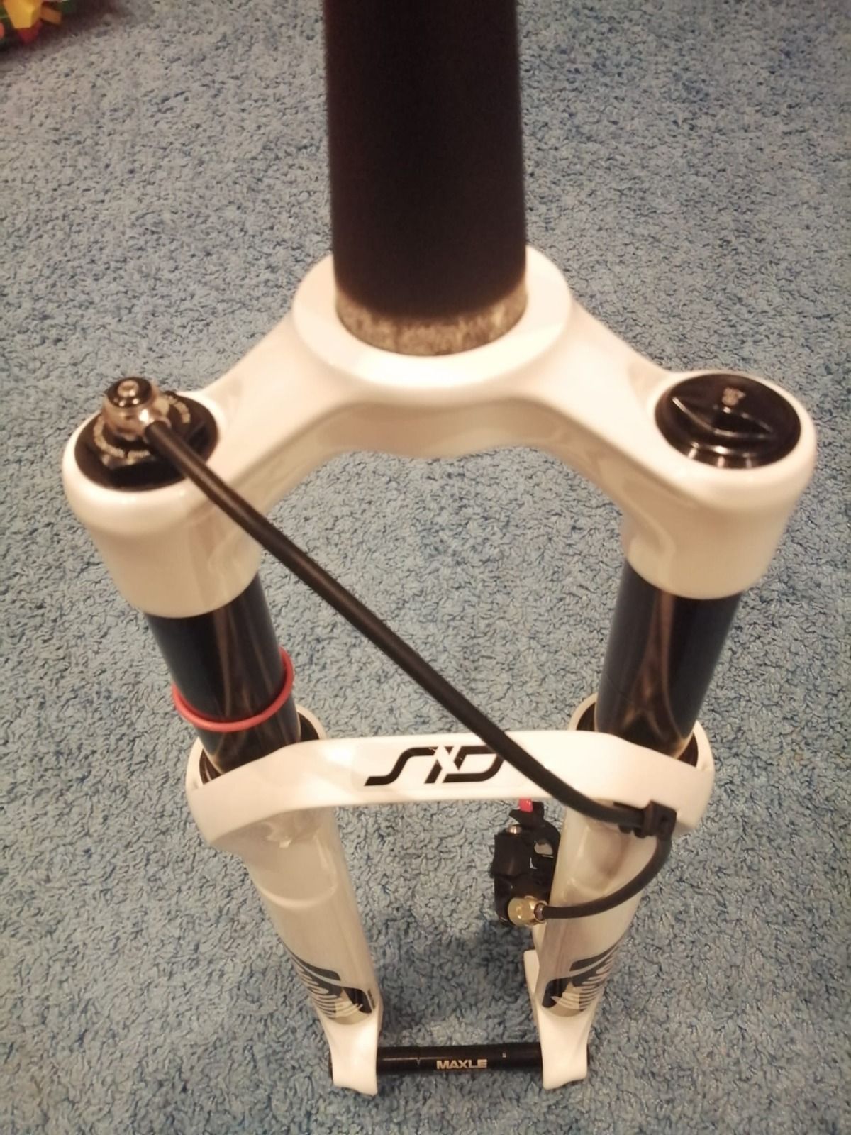 Новая Rockshox Sid XX 27.5 с блокировкой