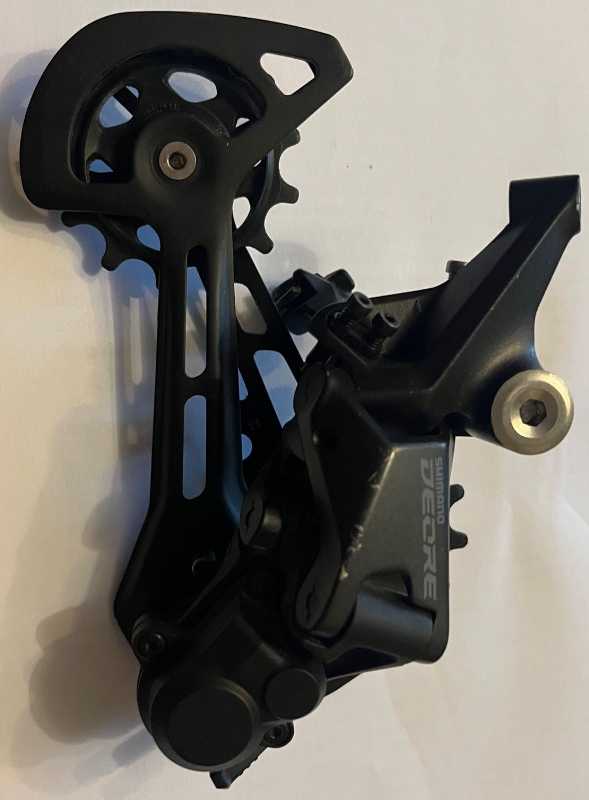 Задний переключатель shimano deore RD-5100.