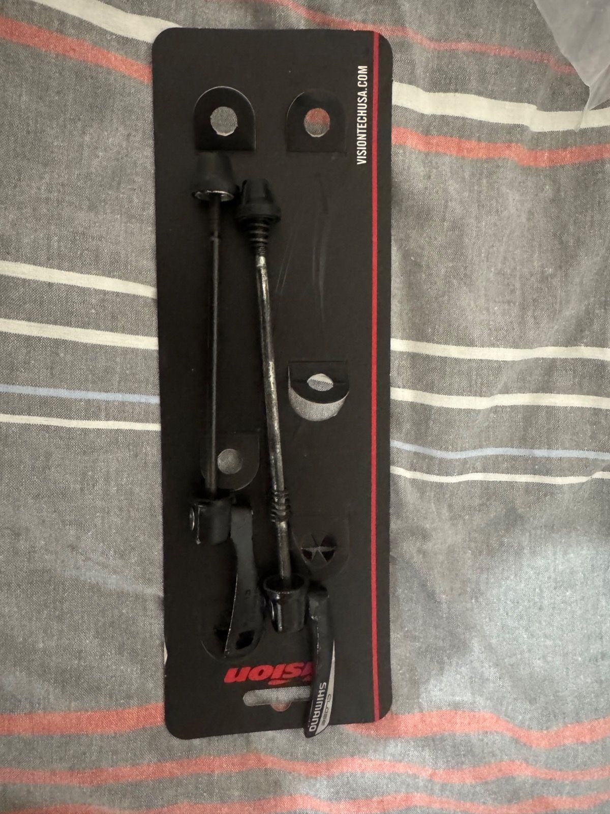 Колеса шоссейные Shimano WH-RS100-CL 28