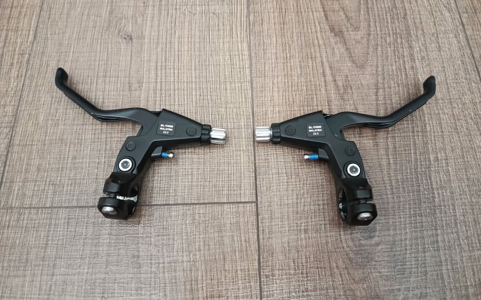 Тормозные ручки Shimano Alivio