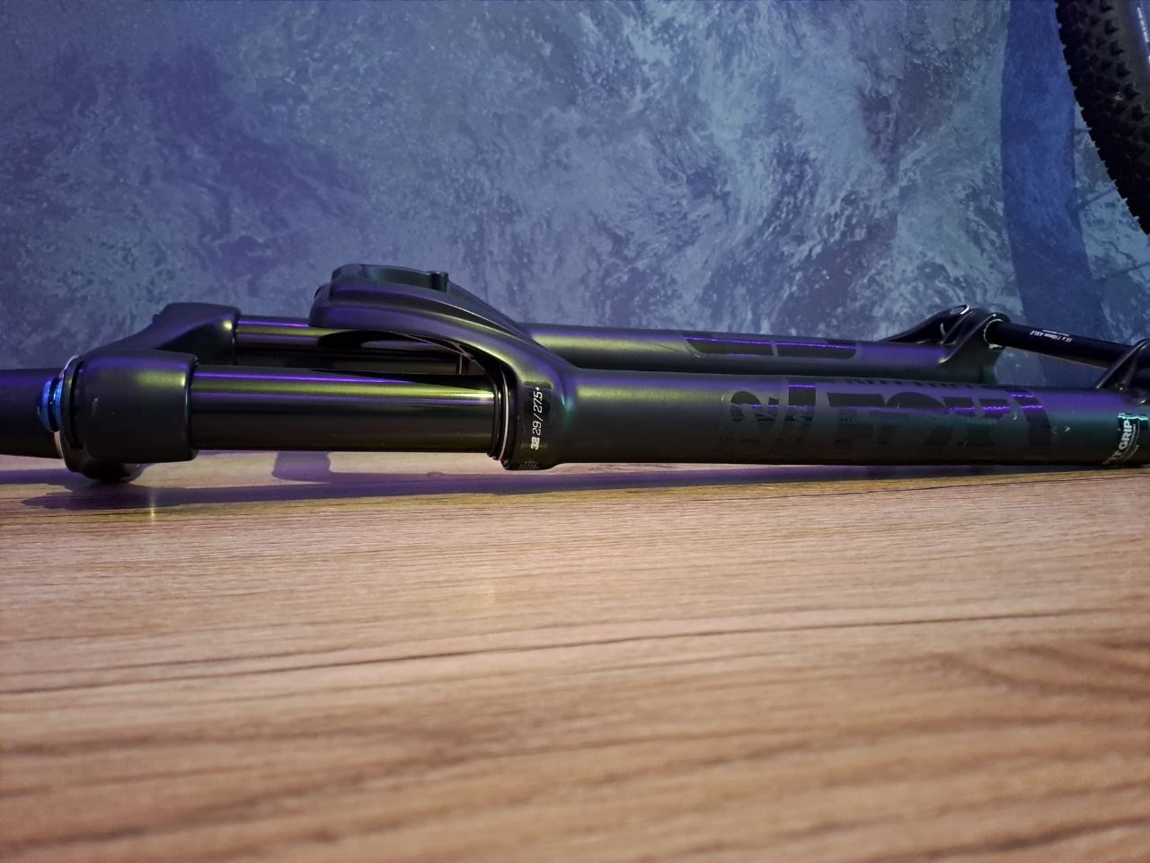 Вилка FOX Rhythm 32 FLOAT 29/27.5+ 100mm