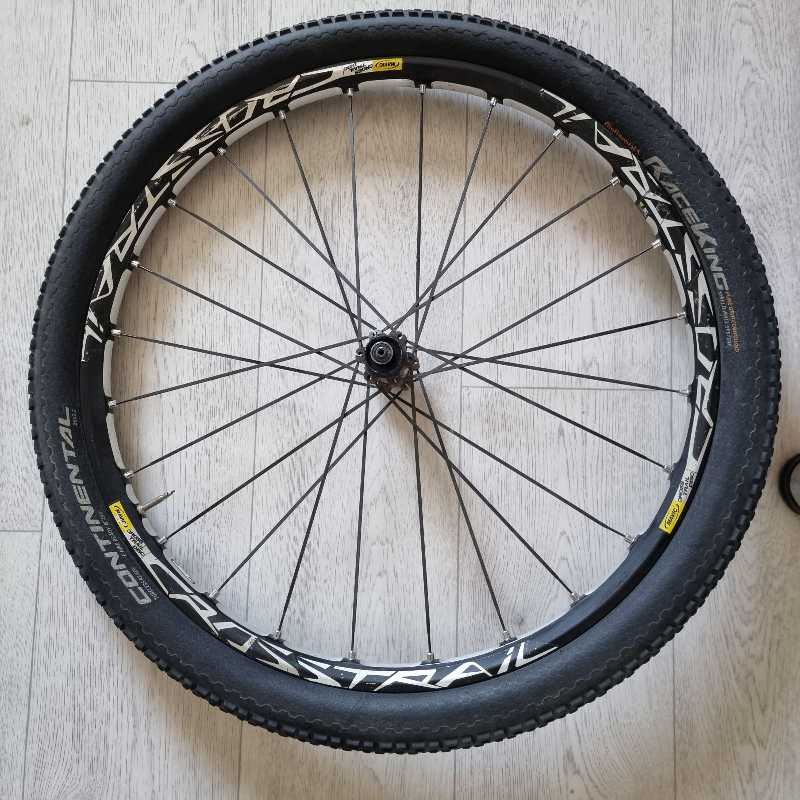 Mavic crosstrail ust