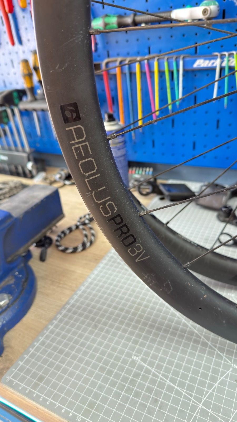 Bontrager Aeolus Pro 3v