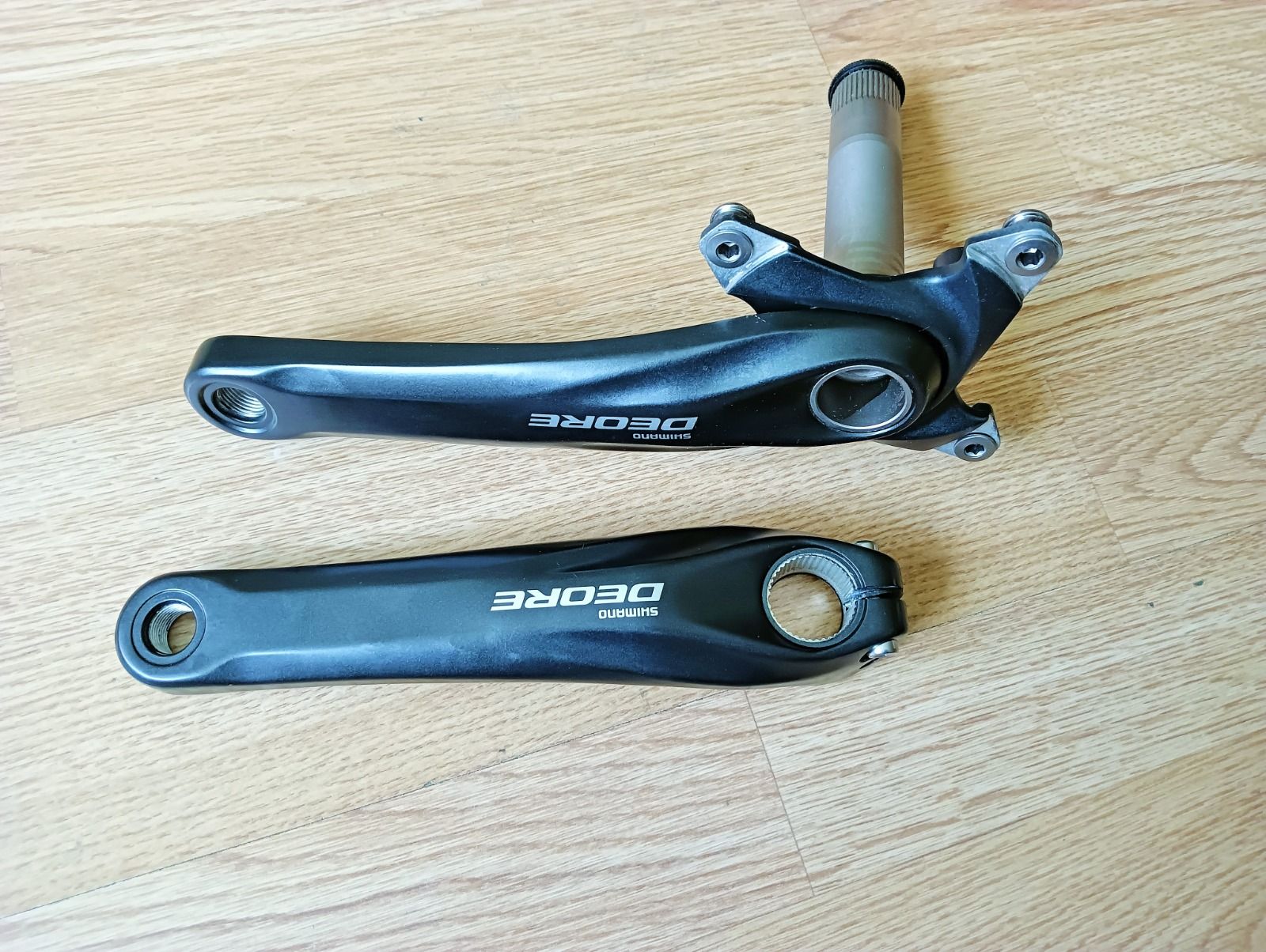 Шатуны SHIMANO FC-M610 BCD104/64 с бонками new