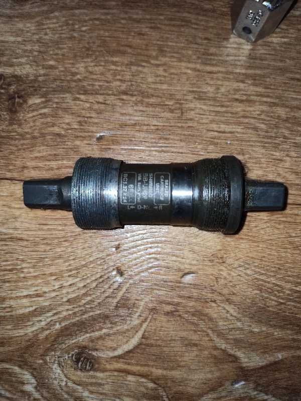 Каретки Shimano Octalinc и под квадрат.