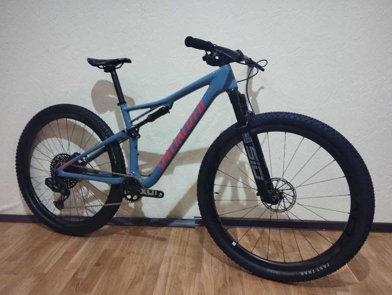 Вело  МТБ Specialized EPIC evo  КАРБОН