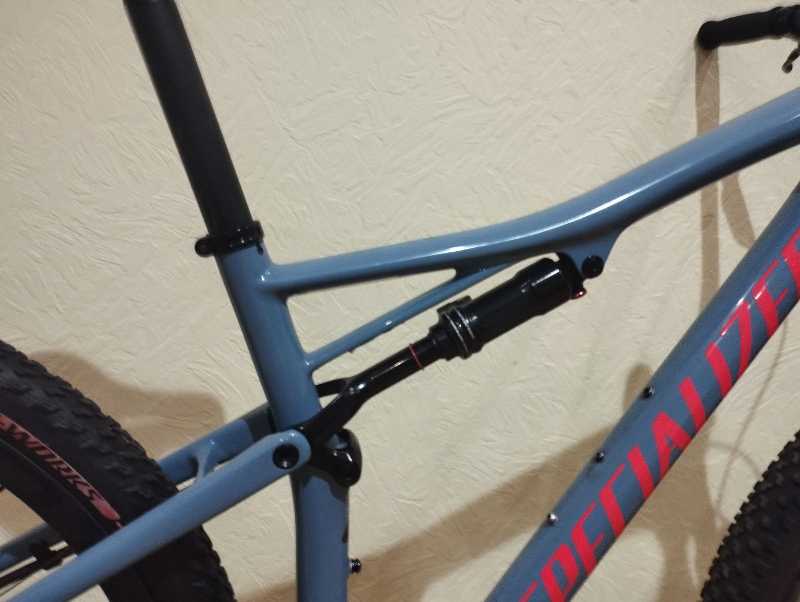 Вело  МТБ Specialized EPIC evo  КАРБОН