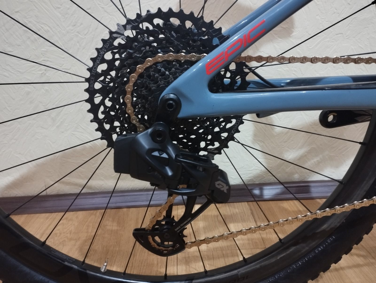 Вело  МТБ Specialized EPIC evo  КАРБОН