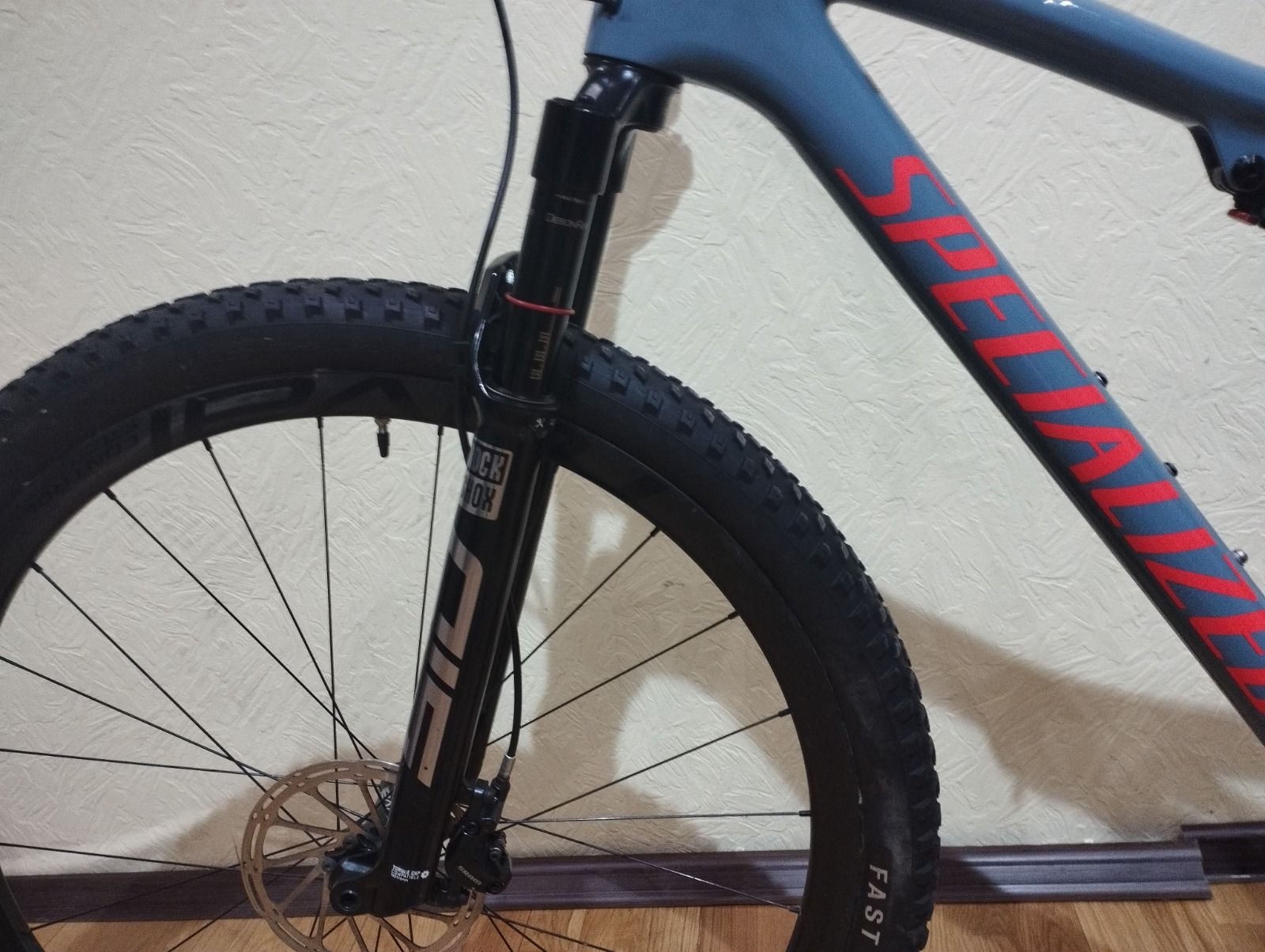 Вело  МТБ Specialized EPIC evo  КАРБОН