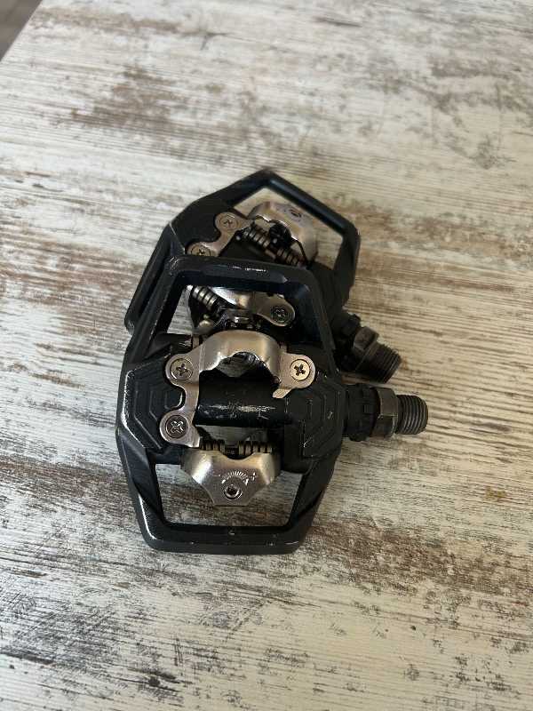 Педали контактные Shimano PD-ME700