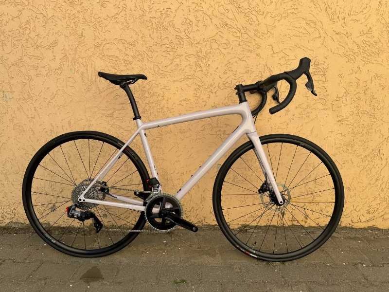 Specialized Aethos carbon