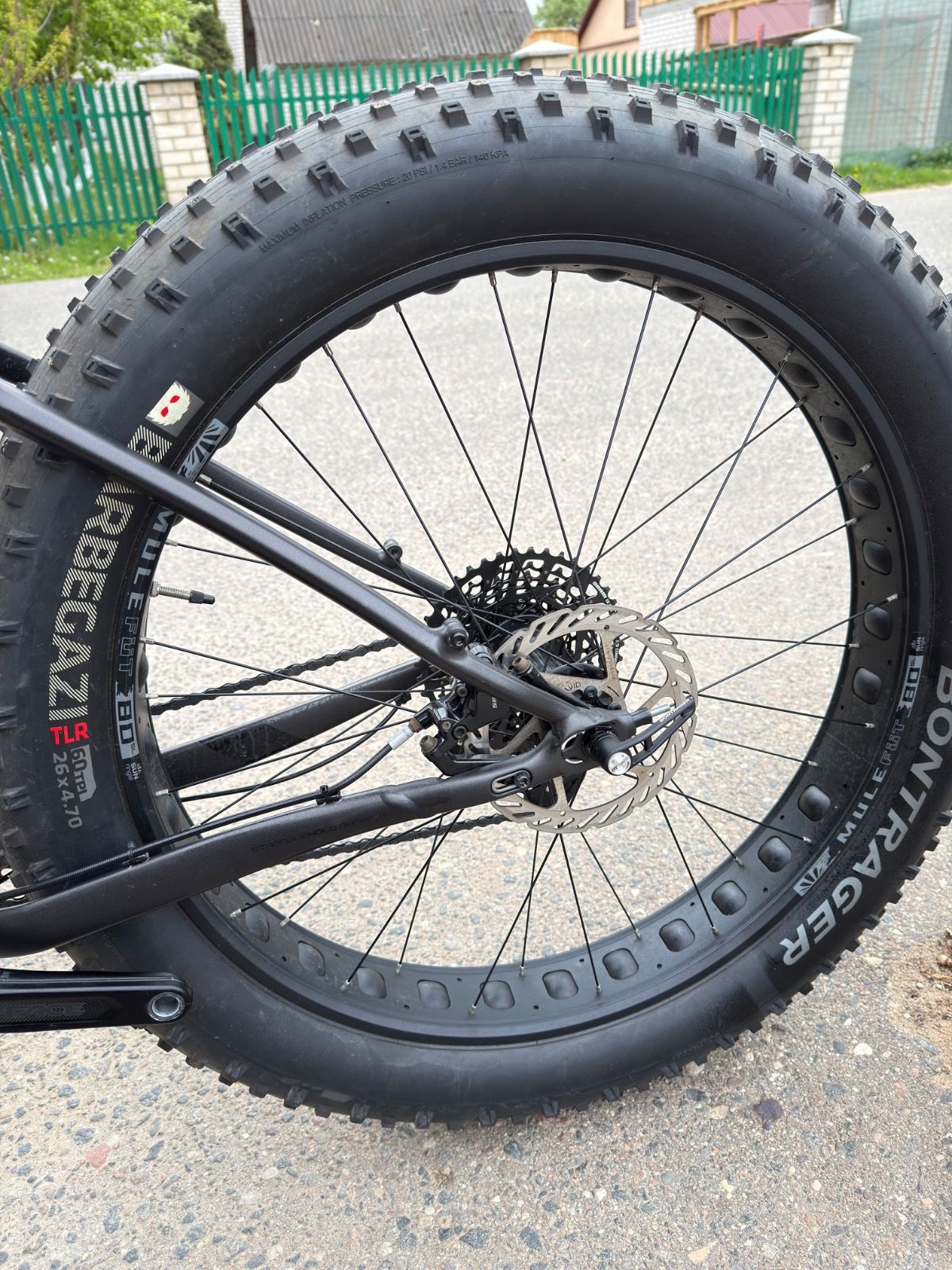 Trek Farley 7