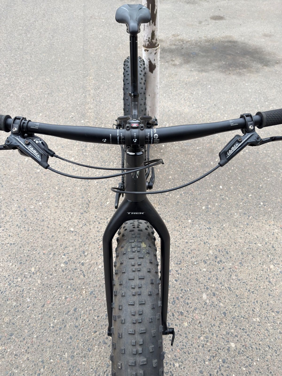 Trek Farley 7