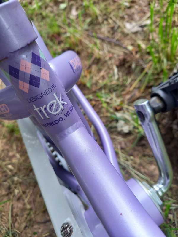 Велосипед детский TREK ( R 16