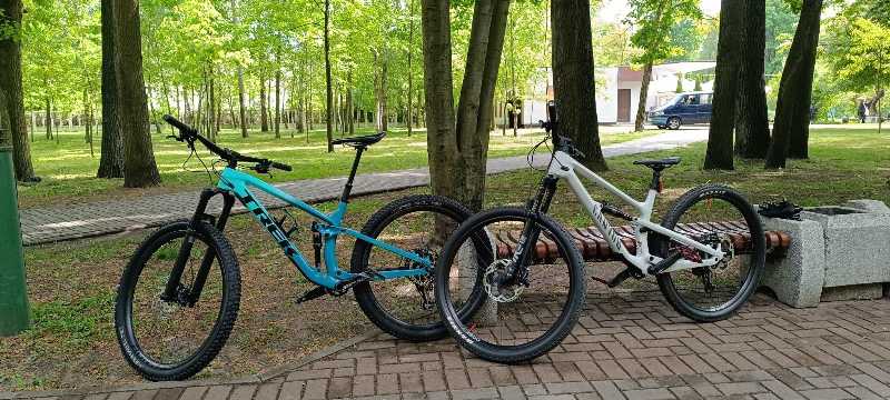 Trek Carbon