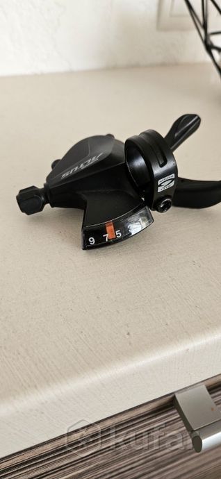 Манетка Shimano Altus SL-M2000 (9ск)