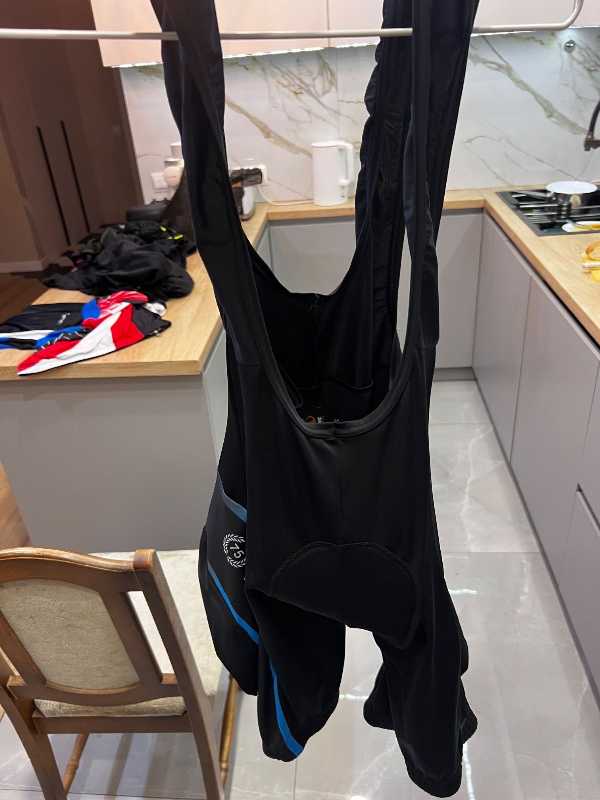 Castelli, specialized, adidas